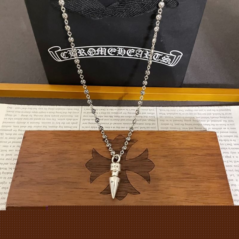 Ch**me He**ts necklaces